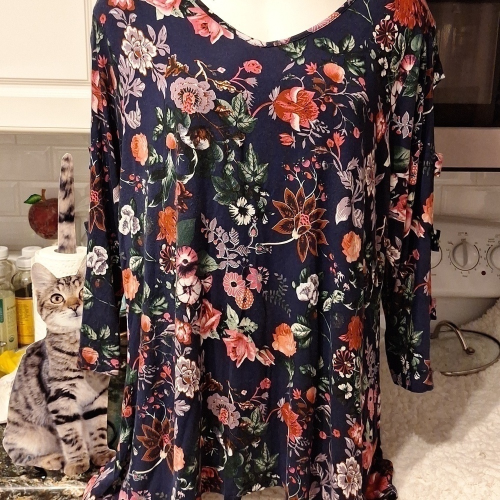 U women's Como casual floral stretch 3/ sleeve plus size top 3X